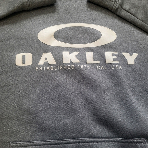 Oakley Men’s Large Gray Pullover Hoodie Athletic Sweatshirt Casual StreetwearB19 - Picture 2 of 7